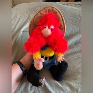 VINTAGE Yosemite sam plush window cling! Looney tunes